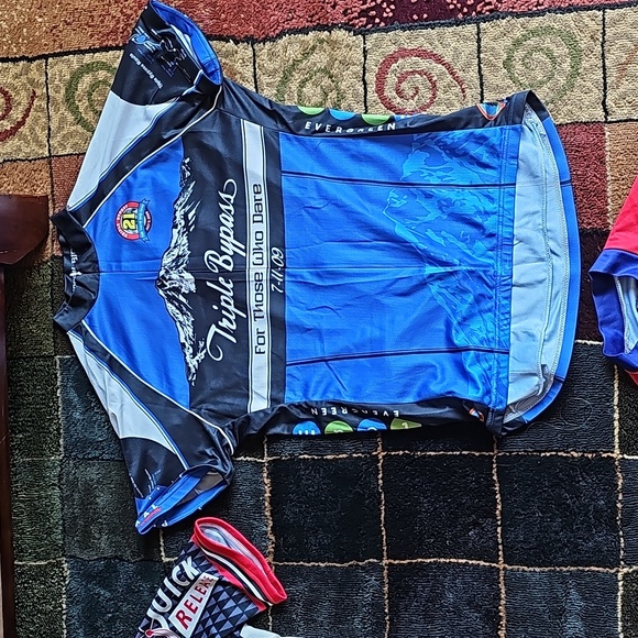 Cycling jerseys - Picture 3 of 6